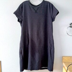 The North Face- Charcoal Gray Short Sleeve MIDI Dress-Sz XL